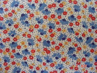 Vtg Cotton Quilting Fabric Small Flowers & Tiny Dots On White 32 " X 48 "