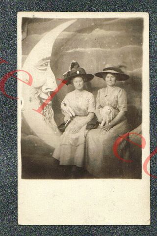Ladies On Paper Moon W Fluffy Dog Toys - Circa 1910 Rppc Photo Grade 4
