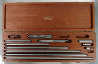 The Lufkin Rule Co.  Inside Cylinder Micrometer W/original Box - 1/2” To 14 "