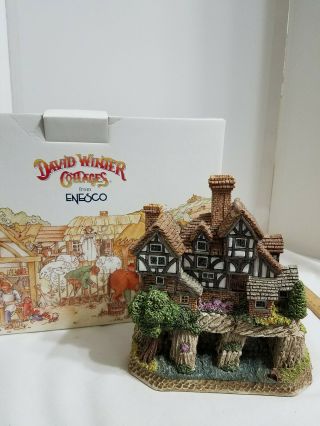 David Winter Cottage The Tickled Trout D1015 Limited Edition 2536 Out Of 4,  500