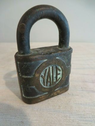 Vintage YALE BRASS PAD LOCK Padlock - No Key 7