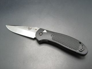 Benchmade 551 Griptilian Knife Black Handle Axis Lock - 3.  45 " 154cm Plain Edge