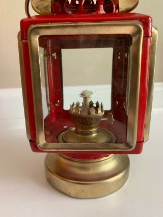 Vintage Red and Gold Metal Kerosene Oil Lamp Lantern 3