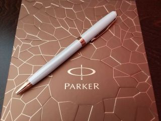 Parker Sonnet Pearl Lacquer Rose Gold Trim Ballpoint Pen Gift Set