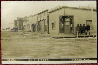 Ca 1910 Rppc Real Photo Postcard Main Street Reeder Nd North Dakota Signage