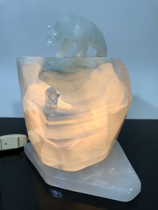 Vtg Carved Polar Bear Rock Crystal White Alabaster Iceberg Electric Table Lamp