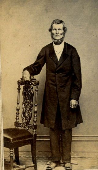 Civil War Era Antique Cdv Photo Post Mortem Older Man With Beard Fashion