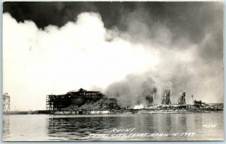 1947 Texas City Disaster Rppc Real Photo Postcard " Ruins " M525 -