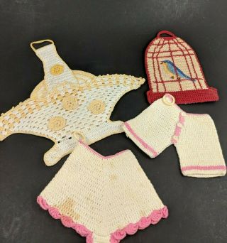 Vintage Crocheted Pot Holders Set Of 4 Bird Cage Under Pants Basket Decor Wear