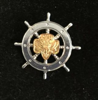 Vintage Girl Scout Mariner Membership Pin Ship Captains Boat Wheel Trefoil 101