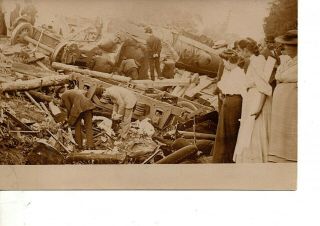Rppc Canaan Nh Railroad Train Wreck Huge Wreck Women Looking On 475