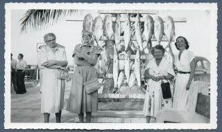 Vintage Photo 1950s Key West Florida Women W Husbands Fish Charter Boat Lucy.  B2