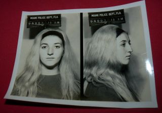 1960s Blonde Lady American Woman Pd Miami Florida Police Mug Shot Photo Vtg Girl