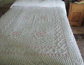 Vtg White/pink Cotton Chenille Spread Bedspread 77 X 108 Cutter ?
