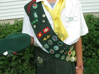 Vtg 1960`s Girl Scout Cadette Uniform (blouse,  Skirt,  Sash,  Beret)