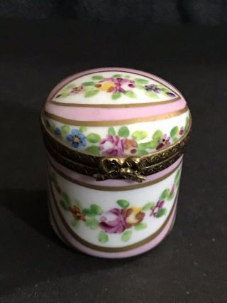 Limoges Box,  Hand Painted Thimble Box,  1.  5”,  315