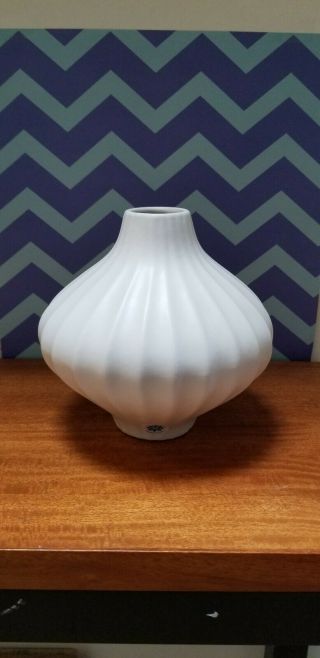 Lantern Vase by Jonathan Adler 3