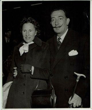 Salvadore Dali & Gala Diakonova - 1960s Press Photo