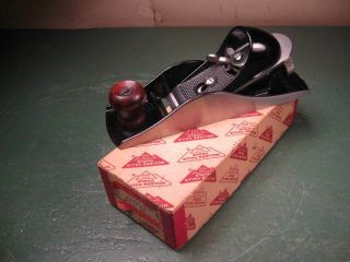 Old Vintage Woodworking Tools Millers Falls Block Plane W/ Box