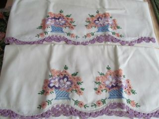 Vtg Pair Pillowcases Embroidered Crocheted Baskets Of Asters Scalloped 21 X 33