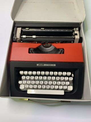 Vintage Olivetti Lettera 25 Red W/ White Keys 1970 