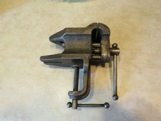 Vintage Bench Vise With Anvil For Blacksmithing & Many Other Uses - A - Great Tool