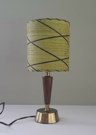 Mid Century Modern Danish Style Table Lamp Wood Base Fiberglass Laced Shade Vtg