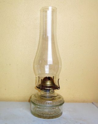 Antique Vintage Clear Glass Oil Kerosene Hurricane Lamp Eagle Burner