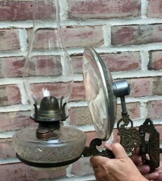 Vintage Antique Victorian Fancy Cast Iron Kerosene Wall Bracket Lamp W/reflector
