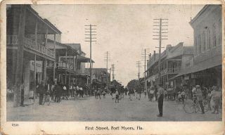 Fl 1910 Very Rare Florida Busy Day Main Street At Ft.  Myers,  Fla - Lee County
