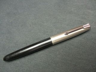 Vintage Parker " 51 " Fountain Pen/made In U.  S.  A.  51/black & Chrome/squeeze Fill