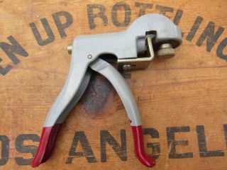 Vintage Millers Falls Adjustable Pistol Grip Saw Tooth Setter Set No.  214 2