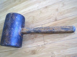 Old Vintage Wooden Mallet 3.  5 Lb,  3 3/4 Face Diameter,  6 " L,  9 " Wood Handle.