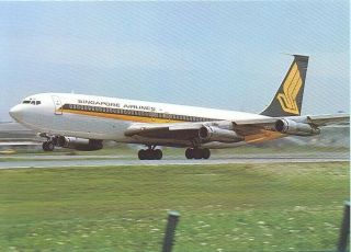 Singapore Airlnes Boeing 707 - Aviation Airline Postcard (1)
