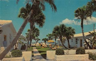 Vtg 1965 Postcard Four Winds Motel Daytona Beach Fl Sunbathing Man Woman / A35