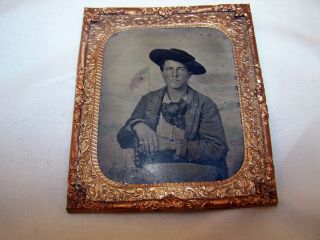 Antique Tintype Man Early 1800 ' s Attire w/ American Flag in Painted Background 2