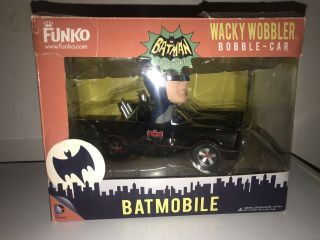Funko Wacky Wobbler Bobble - Car Batmobile Batman 1966 TV SERIES Box 3