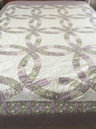 Vintage Double Wedding Ring Quilt 102 " X 85 " Pretty Purple & Green
