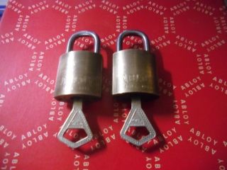 2 Abloy 3015 (vintage Pl320) Mini Brass Padlocks Keyed Alike W/2 Keys & Id Card