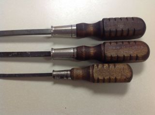 3 Vintage Wood Handled Irwin Screwdrivers 14 