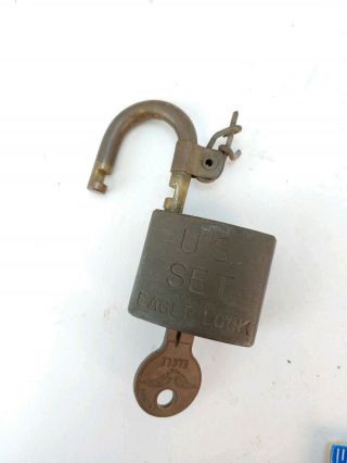 Vintage Us Set Eagle Lock & Key Military Ww2 Wwii Navy Padlock With Key Set Vtg