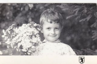 1979 Cute Little Boy With Daisy Flowers Old Soviet Russian Photo 2