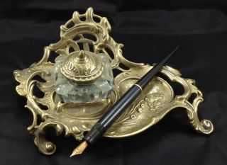 Vintage Solid Brass Desk Art Nouveau Stand With Crystal Inkwell And Pen