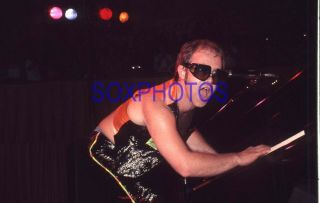Mg99 - 035 Elton John Vintage 35mm Color Slide