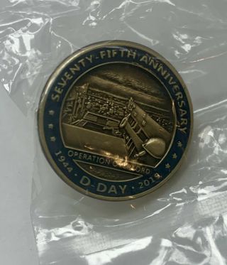 Authentic Pin 75th Anniversary D - Day President Trump White House Limited Rare