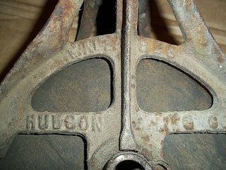 (2) Vintage Antique Cast Iron / Hudson & Myers ok USA Barn Pulley 4