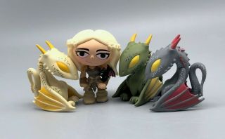 Game Of Thrones - Funko Mystery Minis - Series 1 - Daenerys & 3 Dragons 1/144