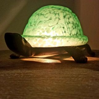 Tiffany Style Turtle Lamp Green Glass Shell Night Light Desk Accent Table Lamp