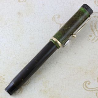 Parker Duofold Senior Jade Green fountain pen firm fine 7