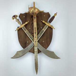 Vintage Sword Wall Plaque 3 Engraved Swords Made In Spain Toledo Gold Wood